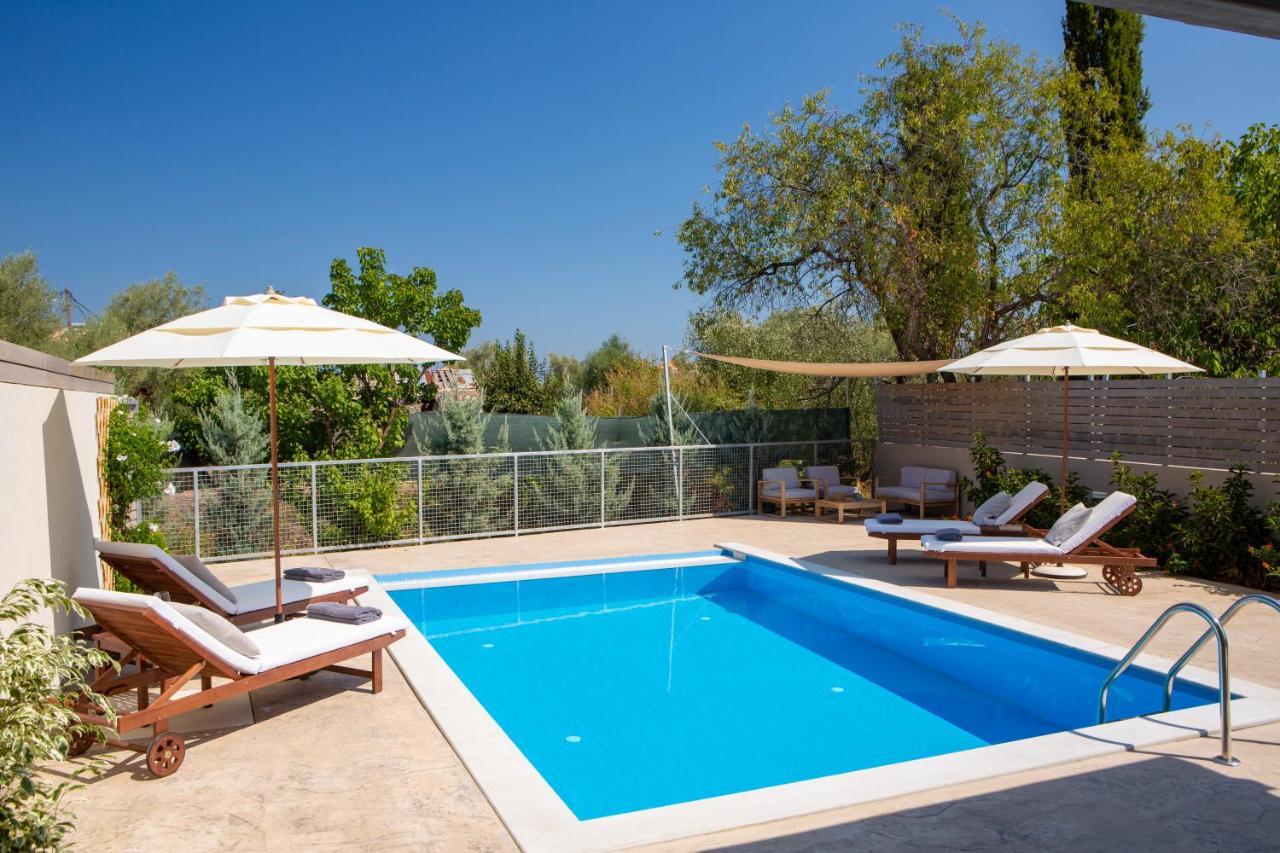 Grappolo Lefkada Villas - Villa Vertzami Just 2 Km From Lefkada Town Apolpaina エクステリア 写真