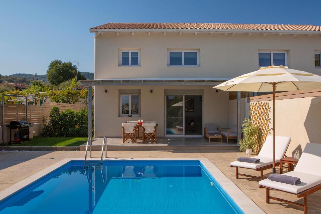 Grappolo Lefkada Villas - Villa Vertzami Just 2 Km From Lefkada Town Apolpaina エクステリア 写真