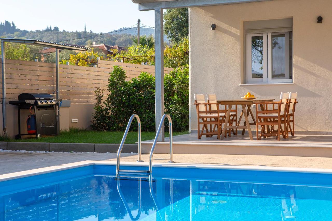 Grappolo Lefkada Villas - Villa Vertzami Just 2 Km From Lefkada Town Apolpaina エクステリア 写真