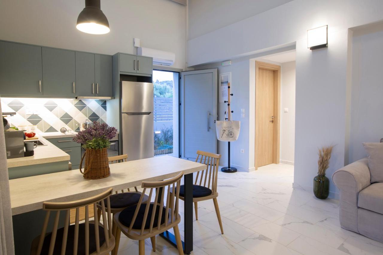 Grappolo Lefkada Villas - Villa Vertzami Just 2 Km From Lefkada Town Apolpaina エクステリア 写真