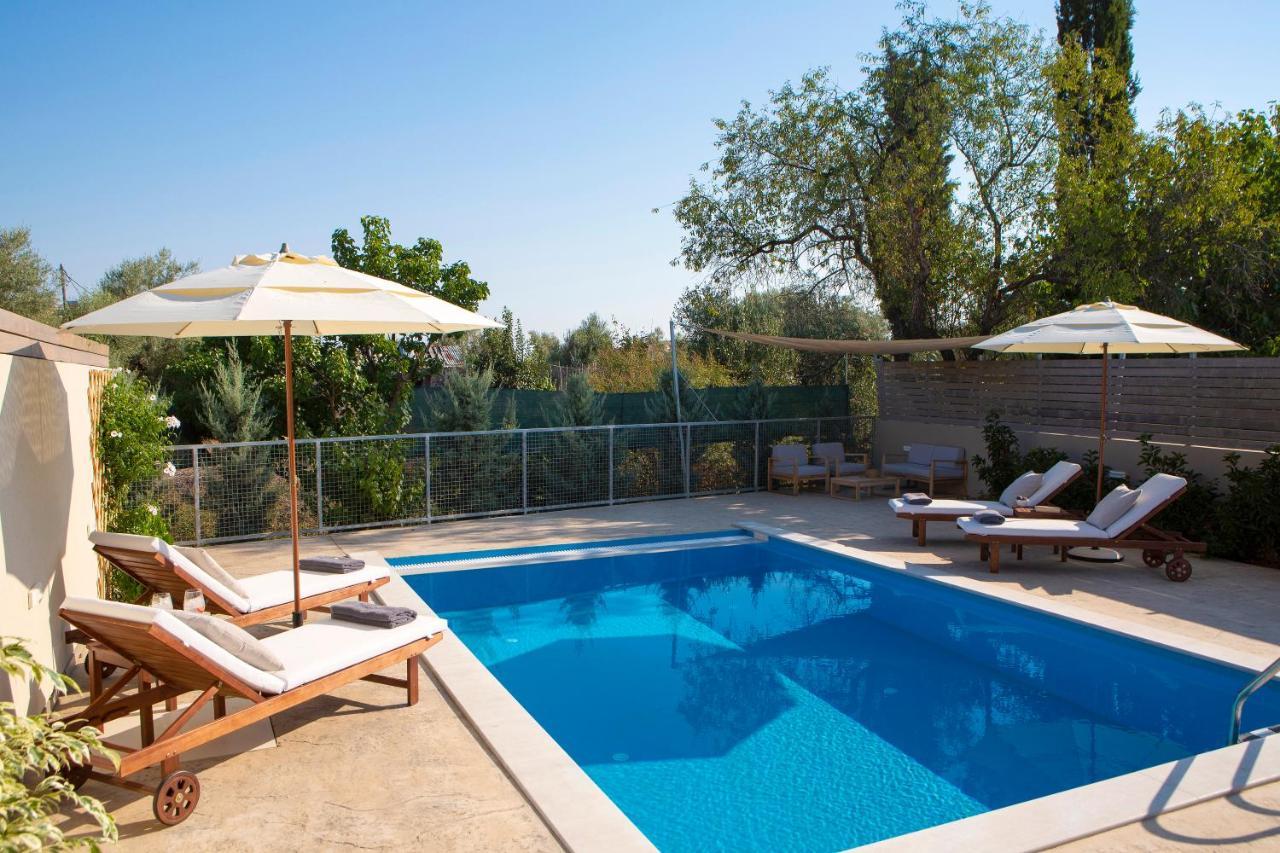 Grappolo Lefkada Villas - Villa Vertzami Just 2 Km From Lefkada Town Apolpaina エクステリア 写真